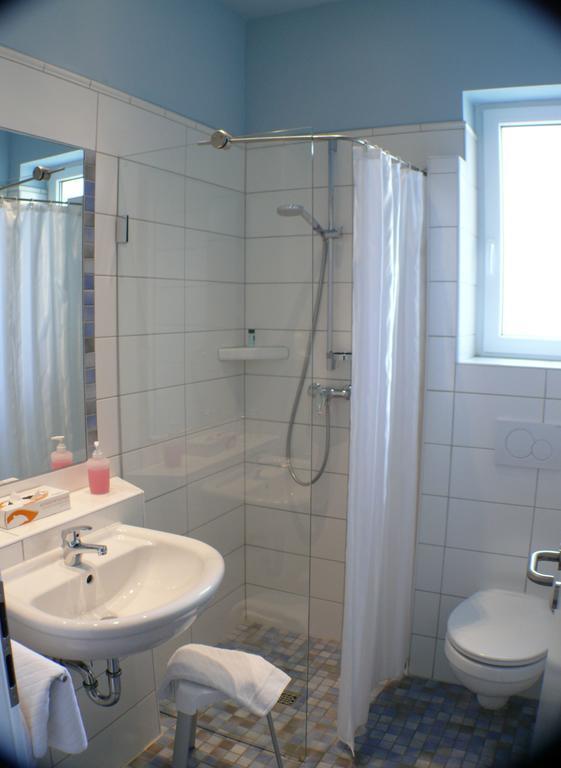 Hotel Garni - Haus Gemmer Κόμπουργκ Δωμάτιο φωτογραφία